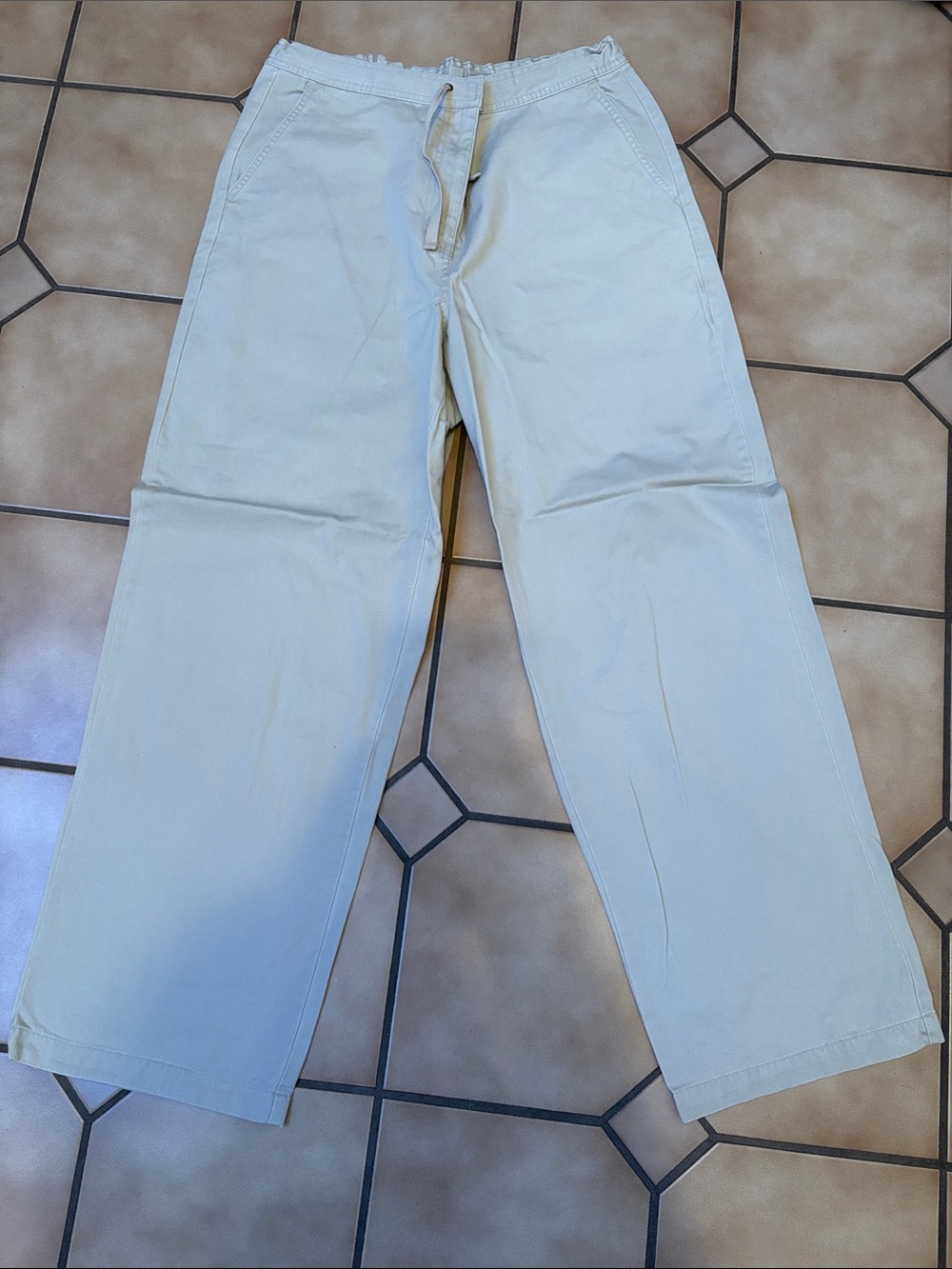 Women’s Casual Drawstring Pants in Light Beige